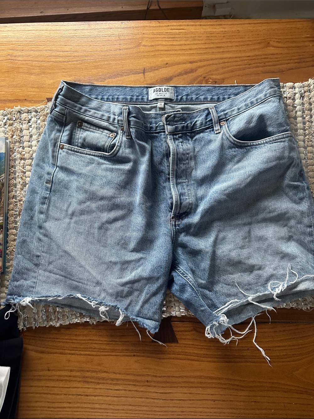 AGOLDE Light Wash High-Rise Frayed Denim Shorts